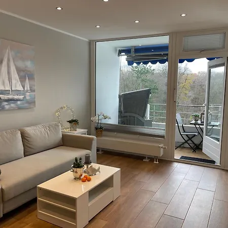 2 Zi Sonnenwohnung Mit Luxuskueche In Der Maritim Residenz Bellevue An Der Ostsee In Apartman Kiel